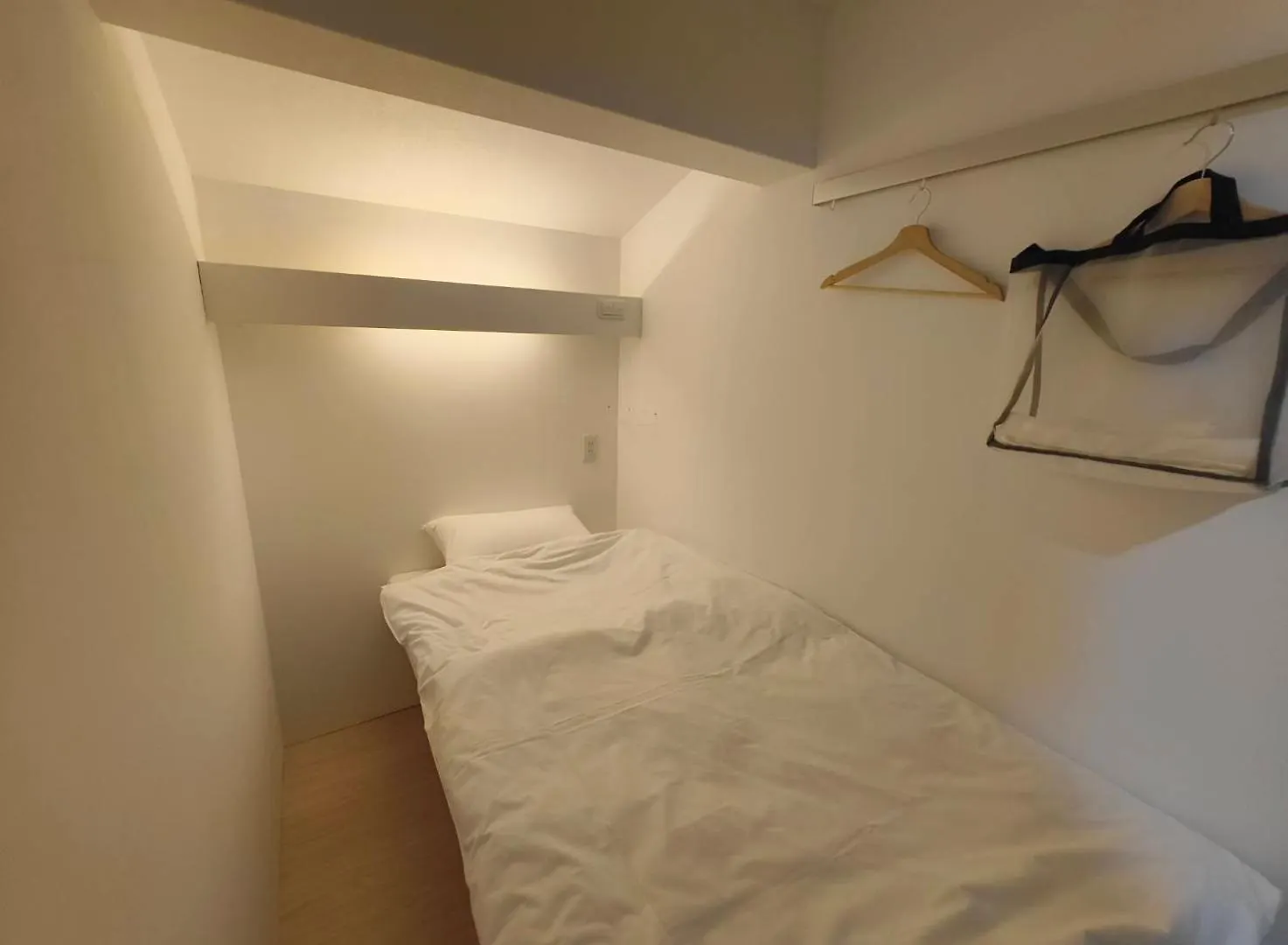 Transit Hostel Izumisano