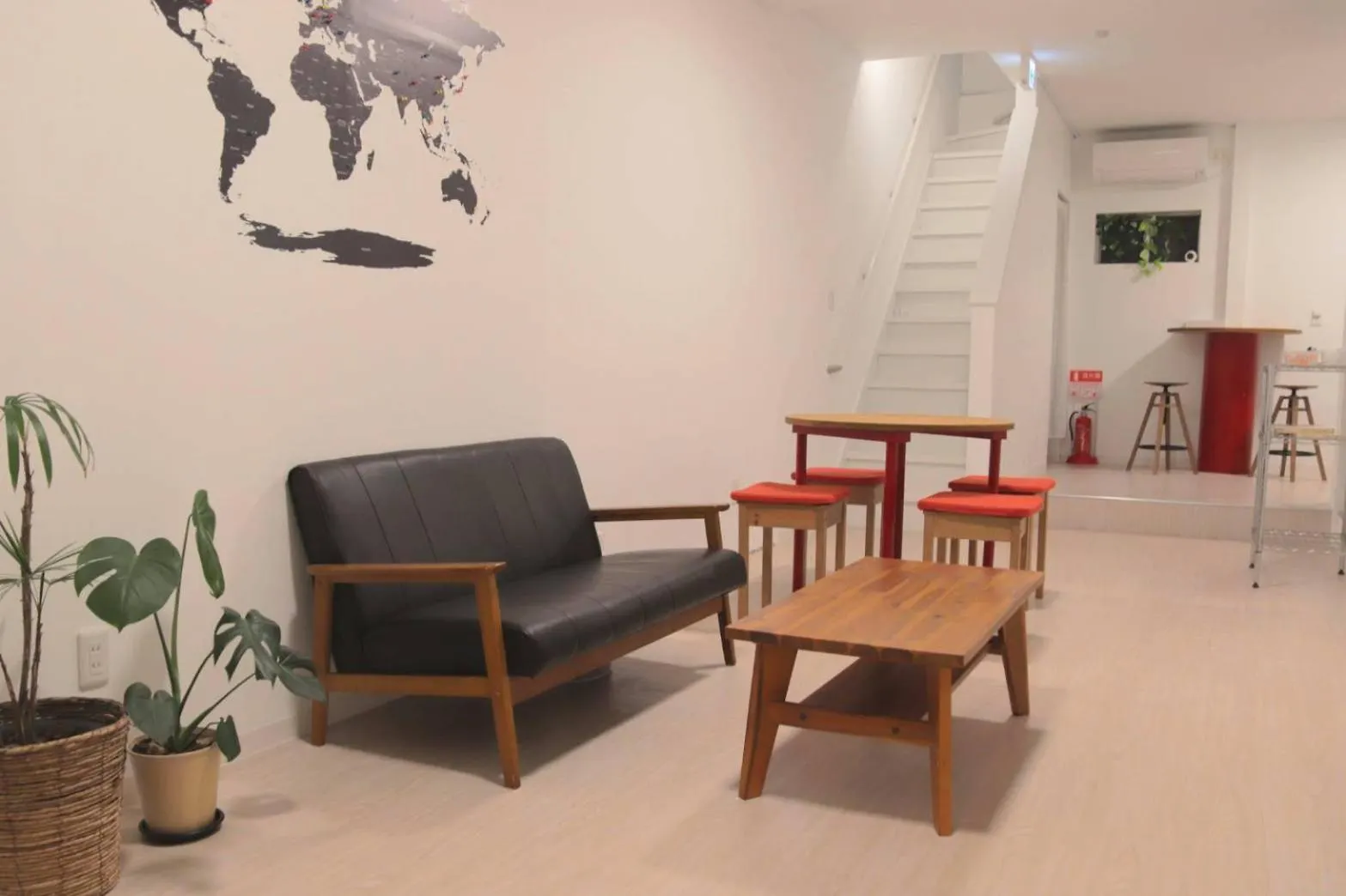 Transit Hostel Izumisano